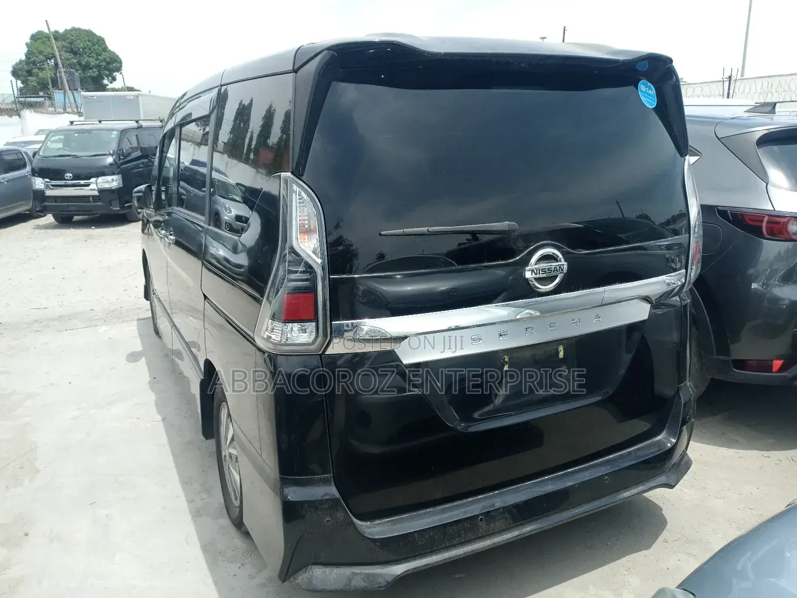 New Nissan Serena 2019 Black