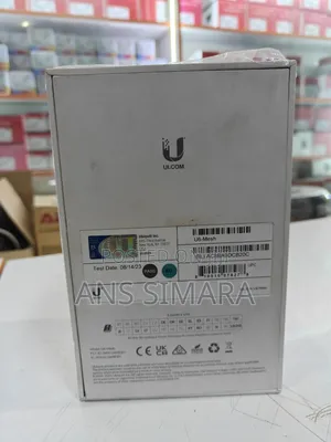 Ubiquiti Unifi U6-Mesh Access Point.