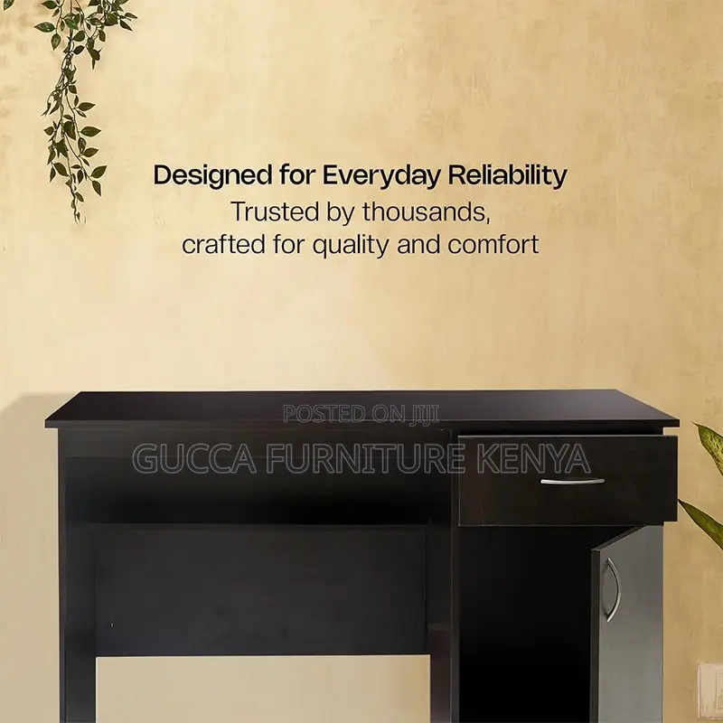 Generic Customized Office Computer Table