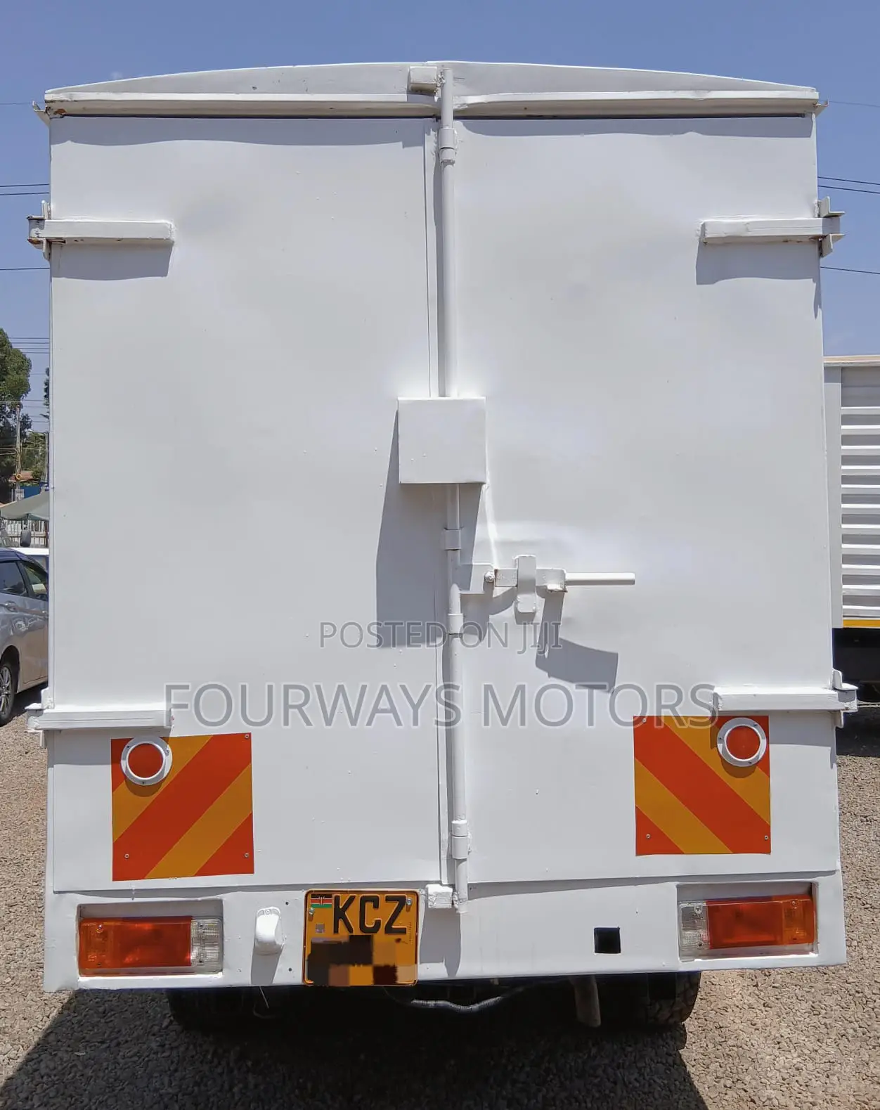 Mahindra Scorpio 2019 White
