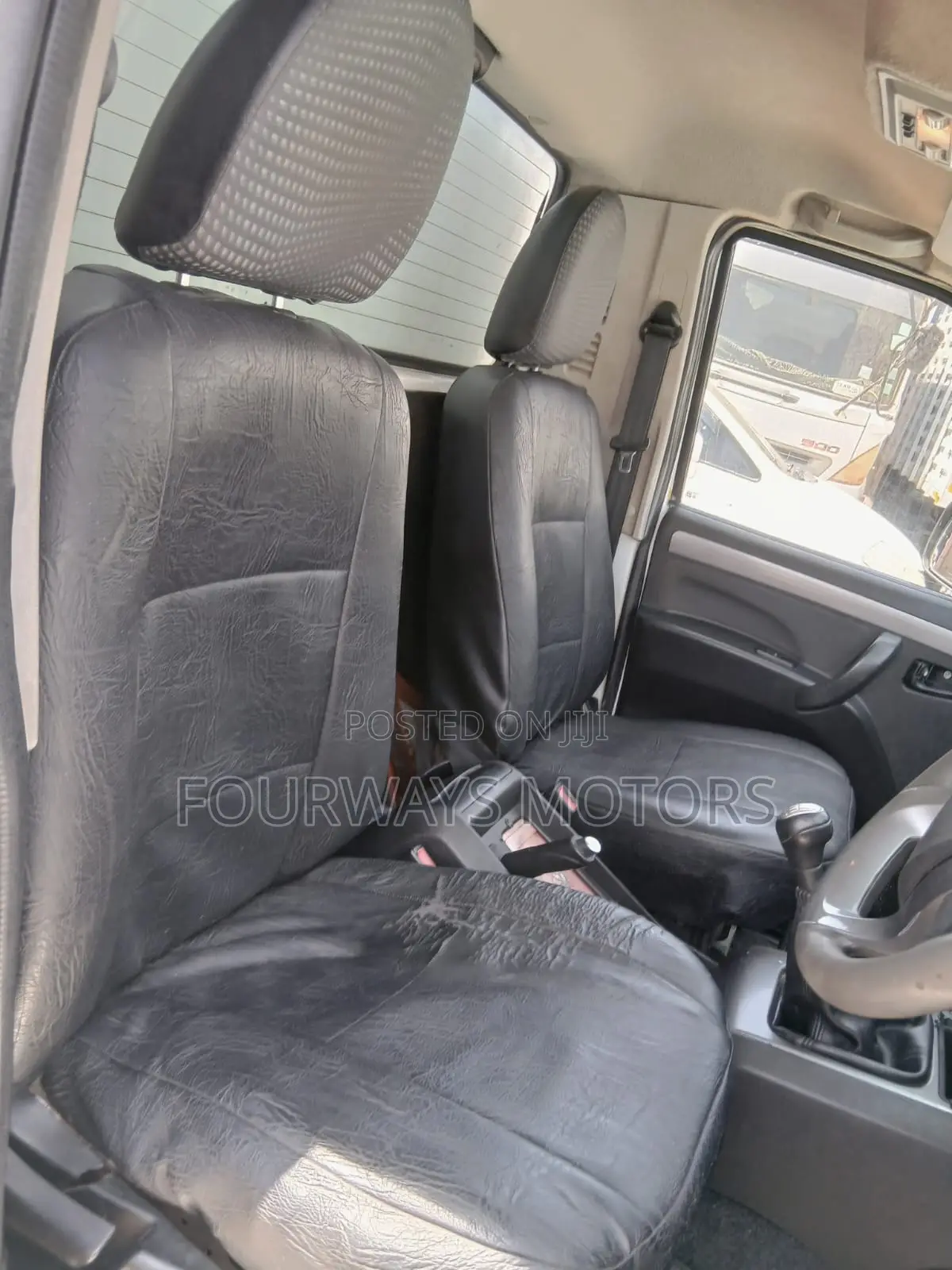 Mahindra Scorpio 2019 White