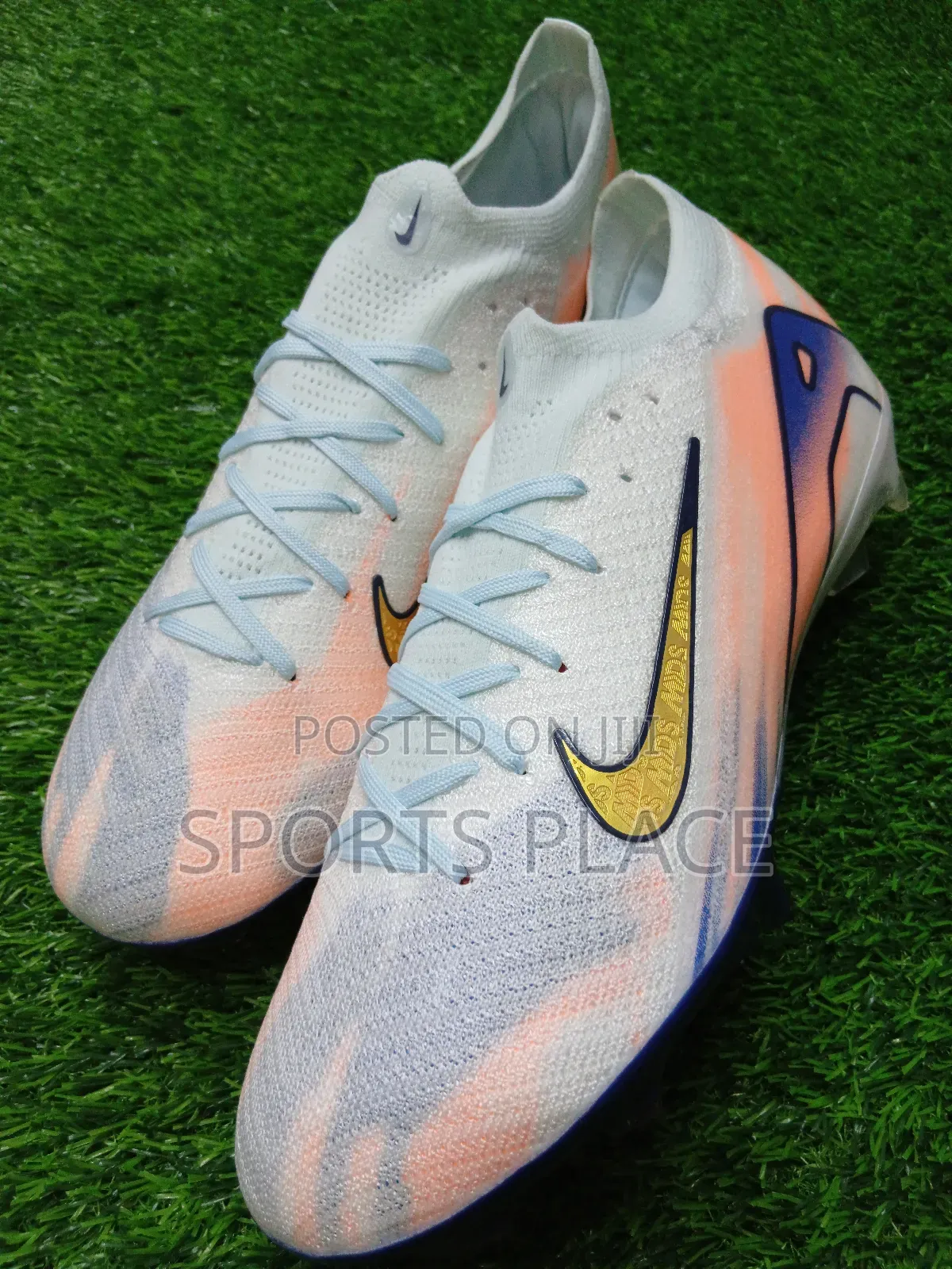 Air Zoom Dream Speed 9 Football Boots