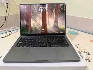 Laptop Apple MacBook Pro 2021 M1 32GB Apple M1 Pro SSD 1T