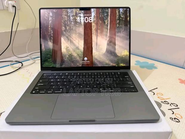 Laptop Apple MacBook Pro 2021 M1 32GB Apple M1 Pro SSD 1T - main view