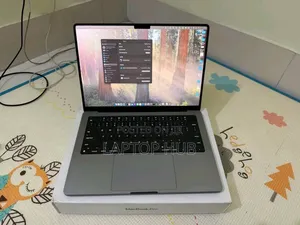 Laptop Apple MacBook Pro 2021 M1 32GB Apple M1 Pro SSD 1T