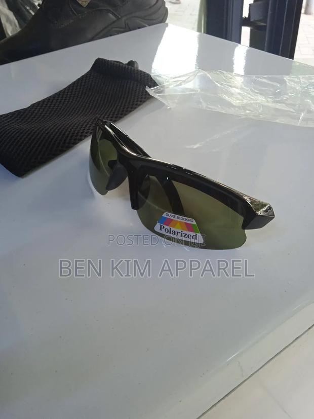 Tactical Polarized Sunglasses Uv Protection Black With Bag. - thumbnail 6