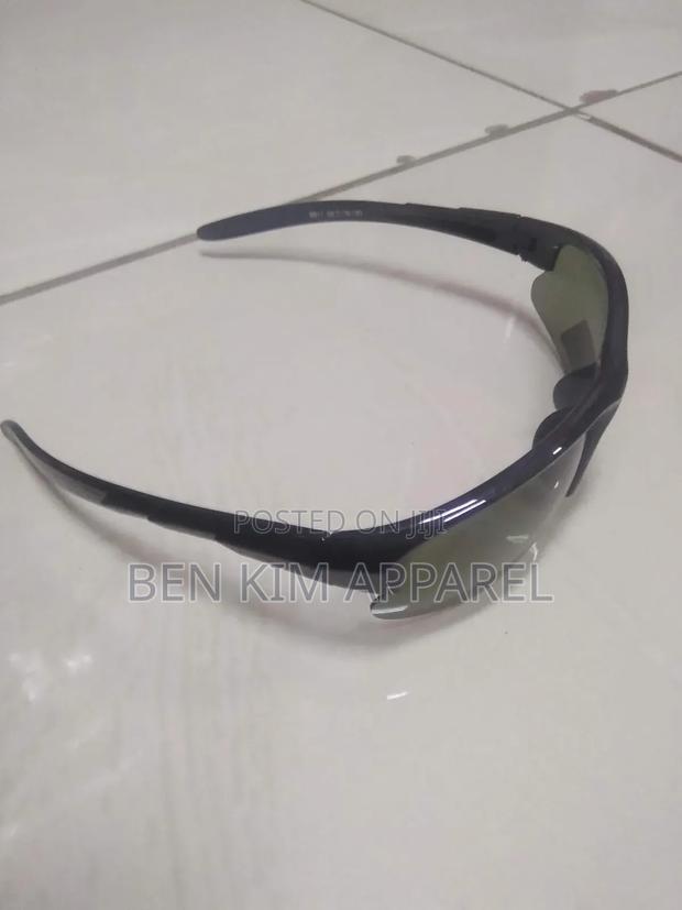 Tactical Polarized Sunglasses Uv Protection Black With Bag. - thumbnail 7