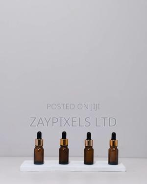 10ml Glass Bottle With Gold Black Dropper - thumbnail 2