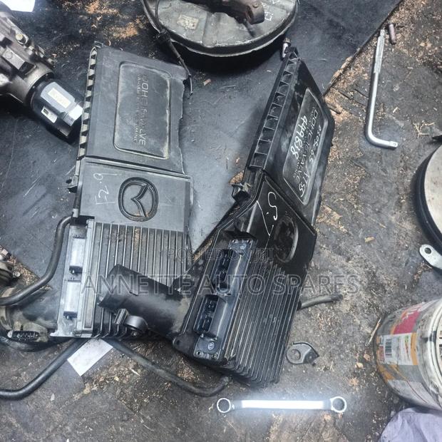 Computer Mazda Demio (Engine) - main view