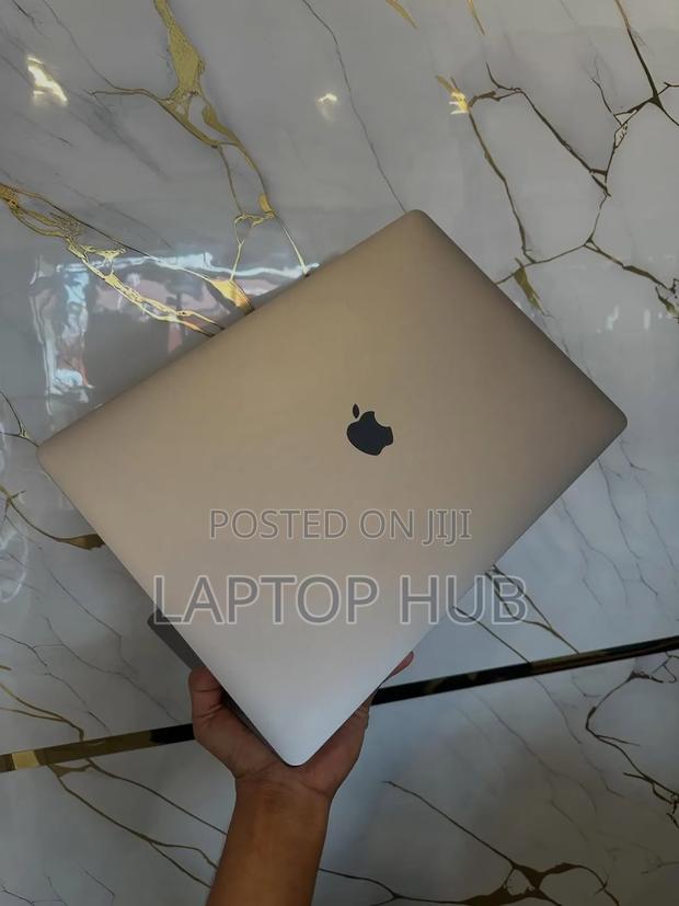 Laptop Apple MacBook Pro 2019 16GB Intel Core I7 SSD 512GB - main view