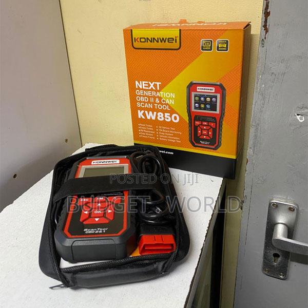 Multi-Language Obd2 Diagnostic Scanner Tool - main view