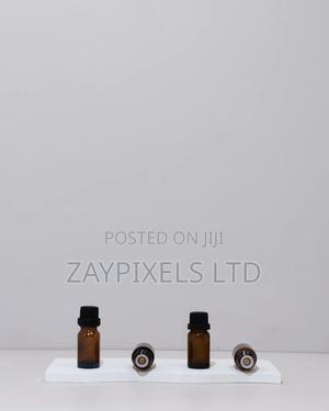 10ml Glass Bottle With Black Tamper Proof Cap - thumbnail 2