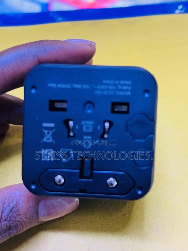 Oraimo International Adapter. - thumbnail 2