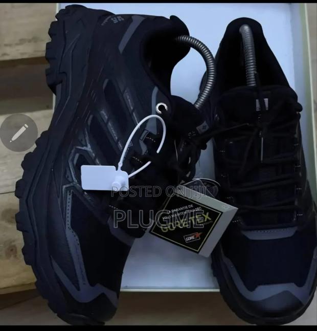 Columbia Goretex Boots - thumbnail 4