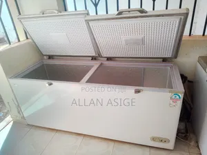 Ramton Chest Freezer 650litre .