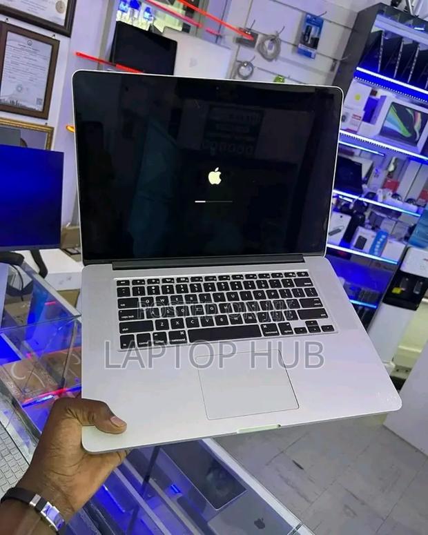 Laptop Apple MacBook 2015 16GB Intel Core I7 SSD 256GB - thumbnail 2