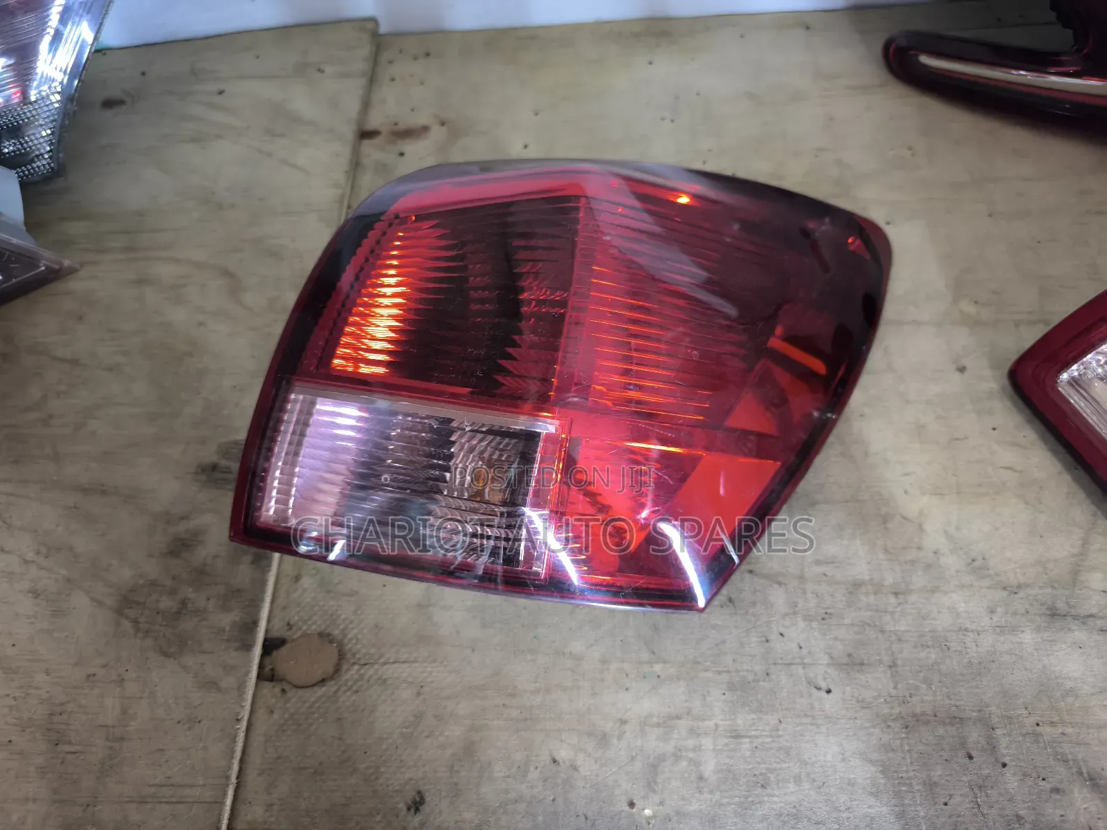 Dualis 2012 Taillight Available