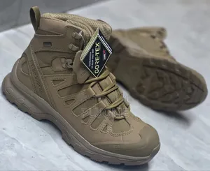 Salomon Goretex