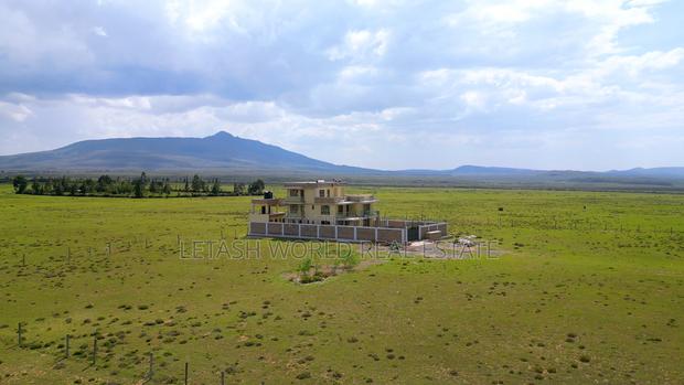 Good Views for 580,000 in Cash - thumbnail 3