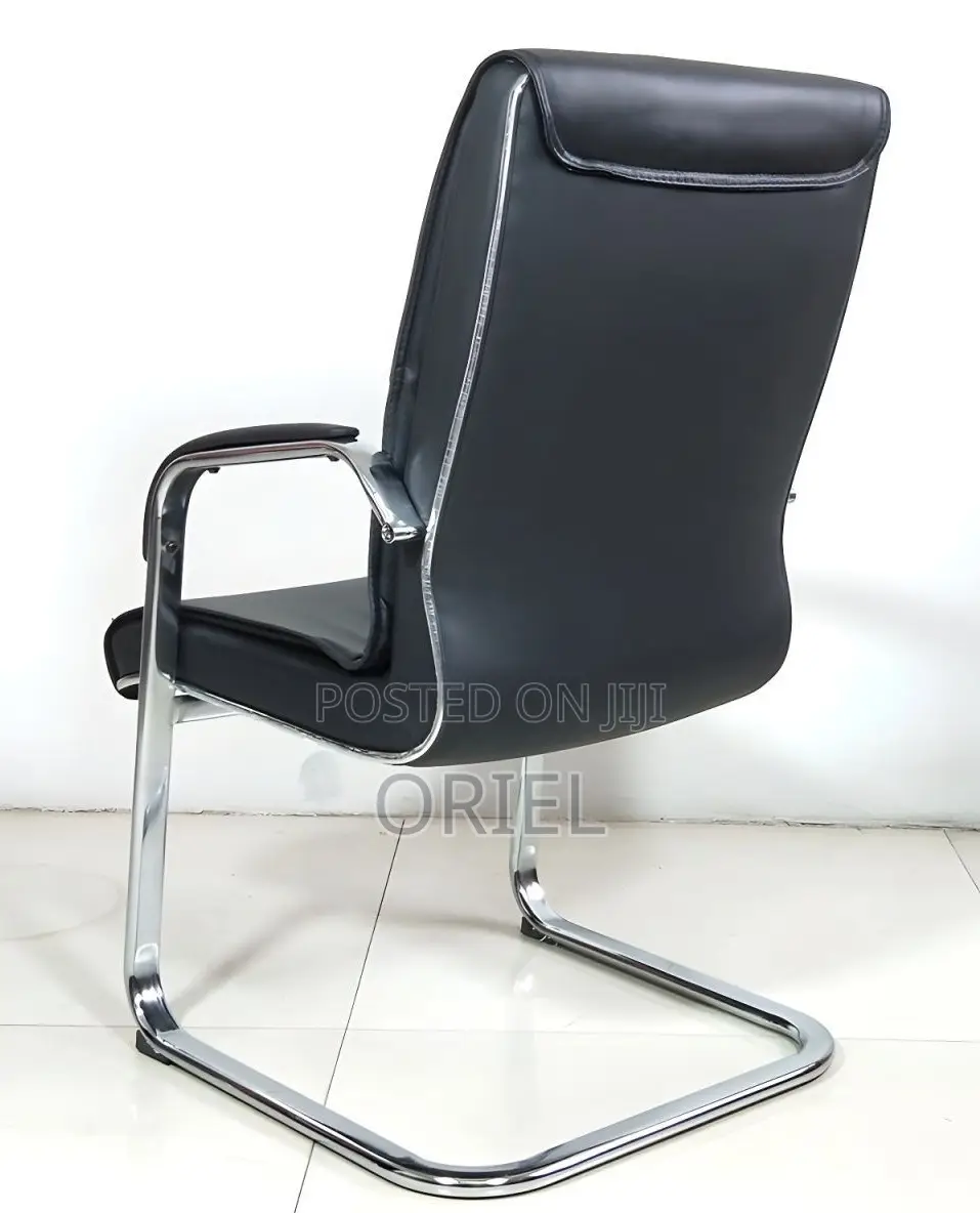 Office Chair; Soft-Cushioned Executive Leather Work Chair