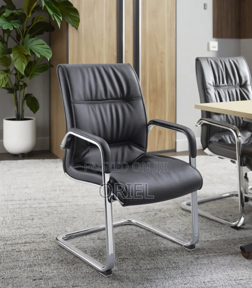 Office Chair; Soft-Cushioned Executive Leather Work Chair