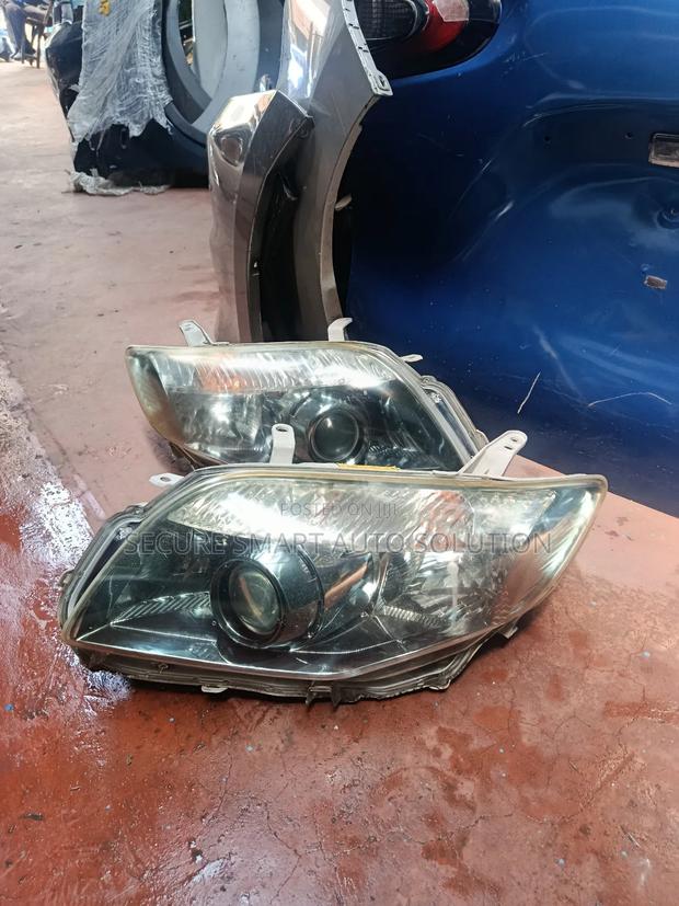 Fielder 2010 Headlights