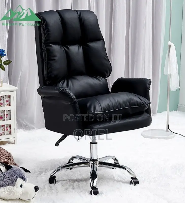 Executive Office Chair; Comfort-Focused Director’S Executive Chair