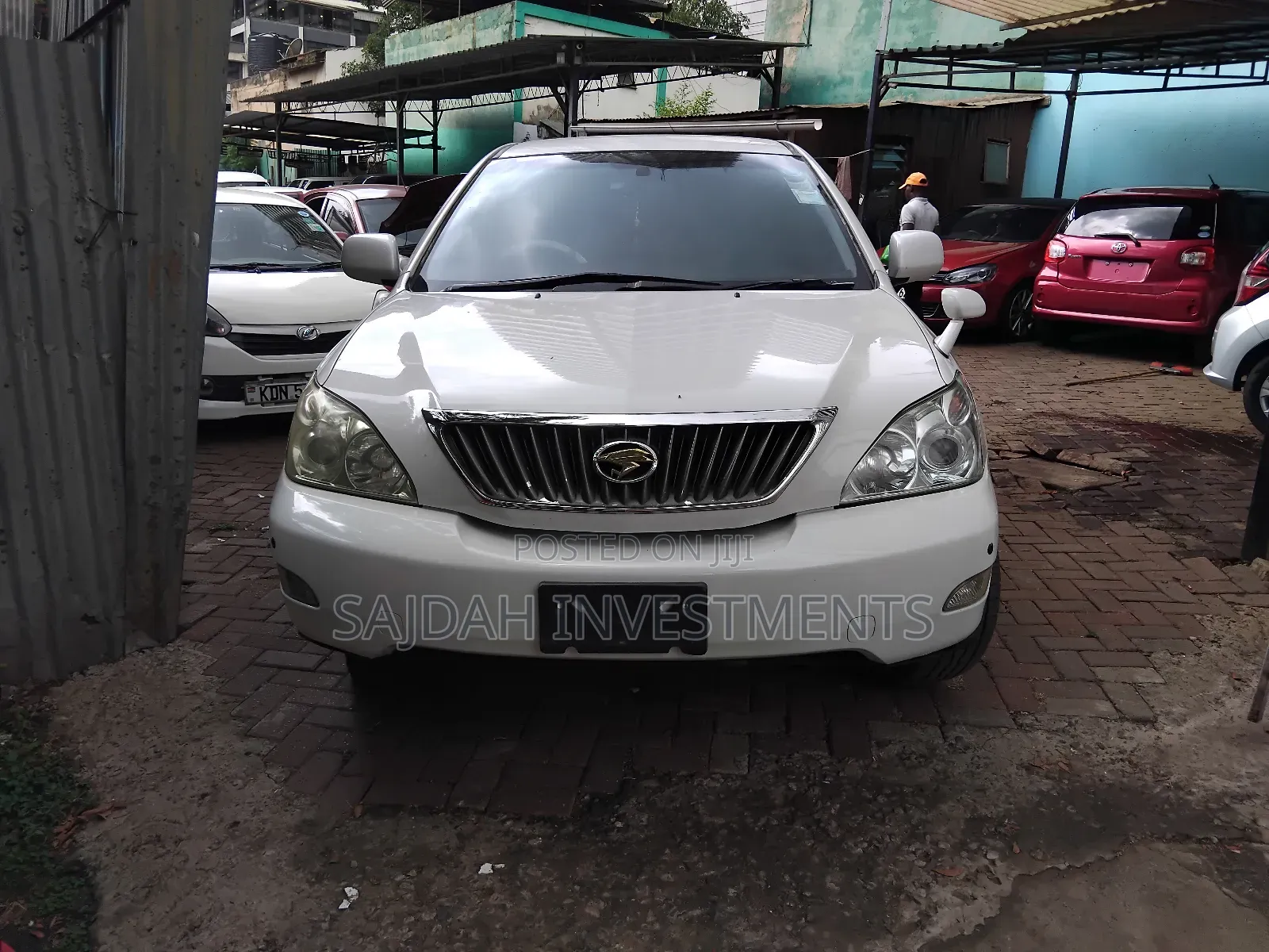 Toyota Harrier 240G 2009 White
