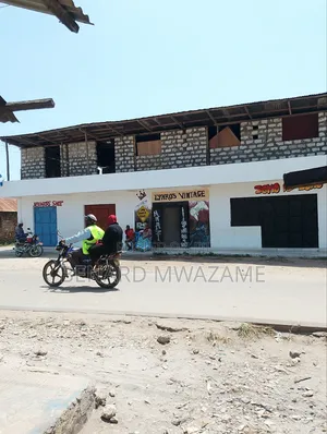 Shop to Let
