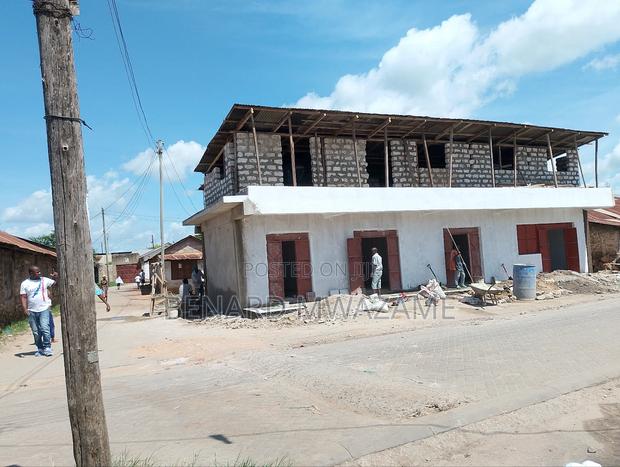 Shop to Let - thumbnail 6