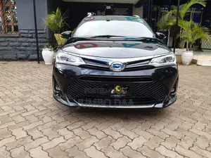 Toyota Corolla Fielder 1.5 Hybrid FWD 2018 Black