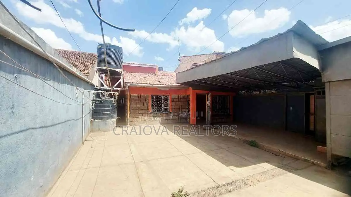 3bdrm Bungalow in Sportsview Estate, Kasarani for sale