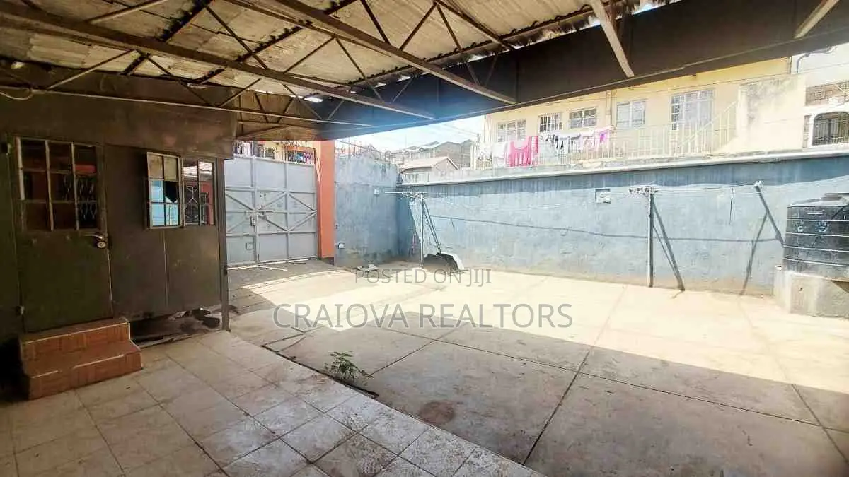 3bdrm Bungalow in Sportsview Estate, Kasarani for sale