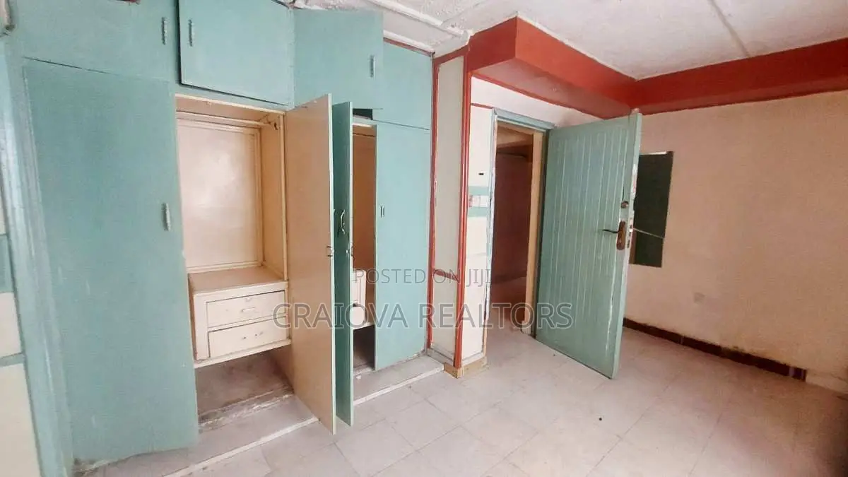 3bdrm Bungalow in Sportsview Estate, Kasarani for sale