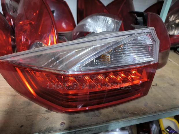 Honda Grace 2018 Taillight Available - thumbnail 3