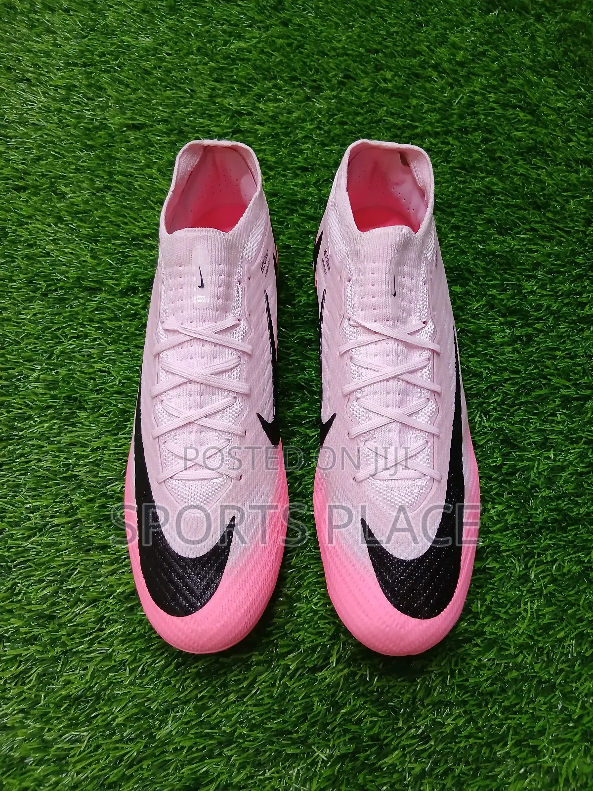 Vapor 15 Mad Brilliance Air Zoom Soccer Boots
