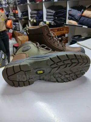 Dakar Brown High Top Waterproof Proof