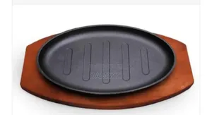 Casting Iron Sizzling Plate With Wooden Base
