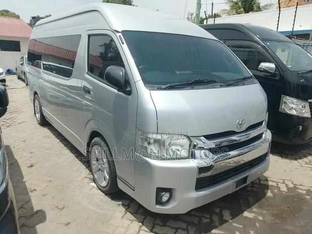 Toyota Grand HiAce 2019 Silver - thumbnail 6