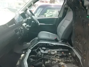 Toyota Grand HiAce 2019 Silver
