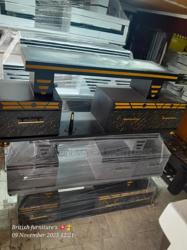 Goldish Tv Stand 4fts