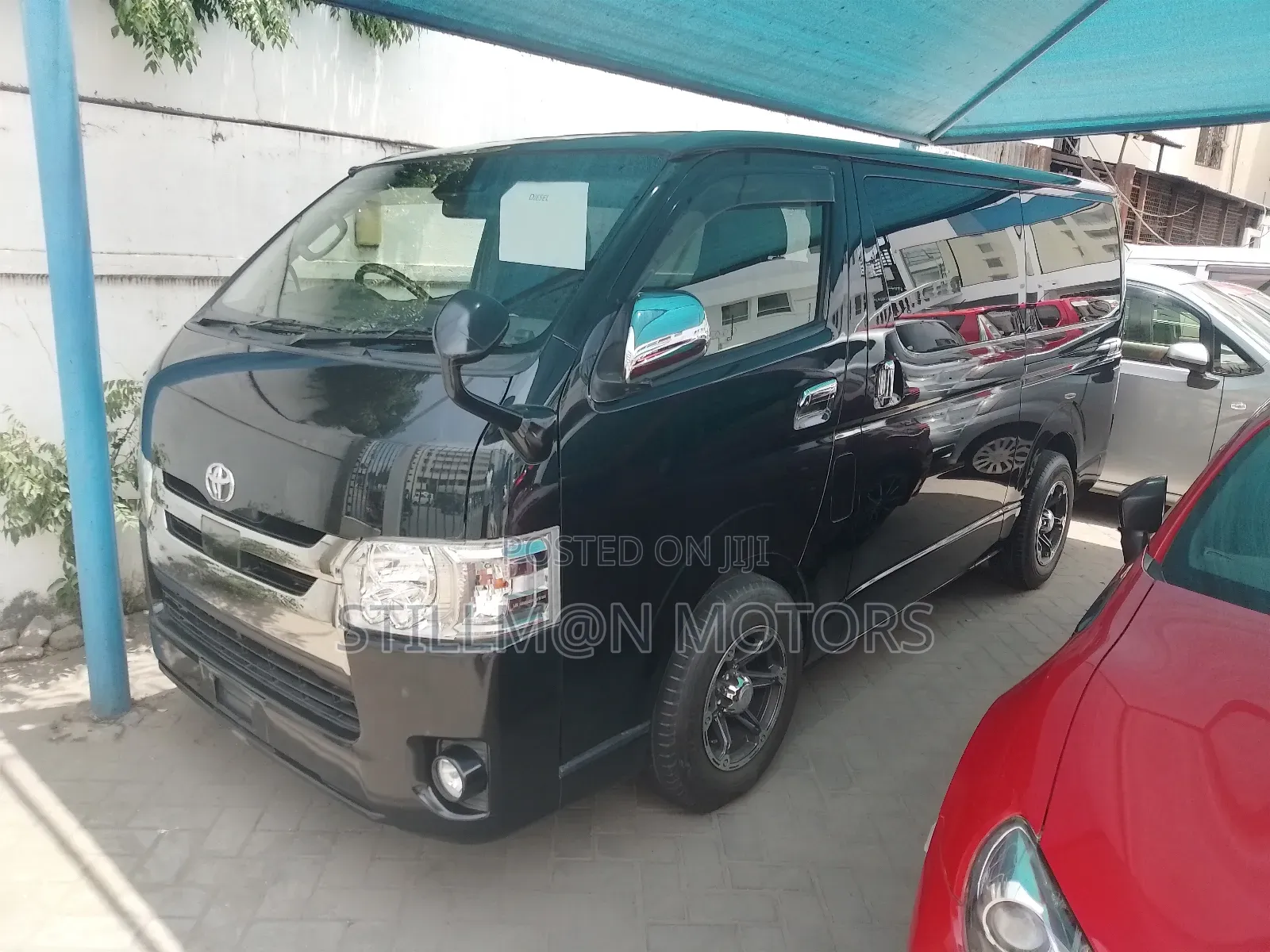 Toyota HiAce 2019 Black