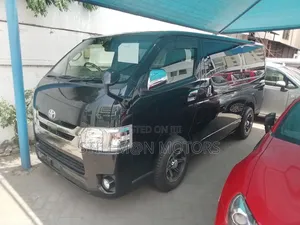 Toyota HiAce 2019 Black