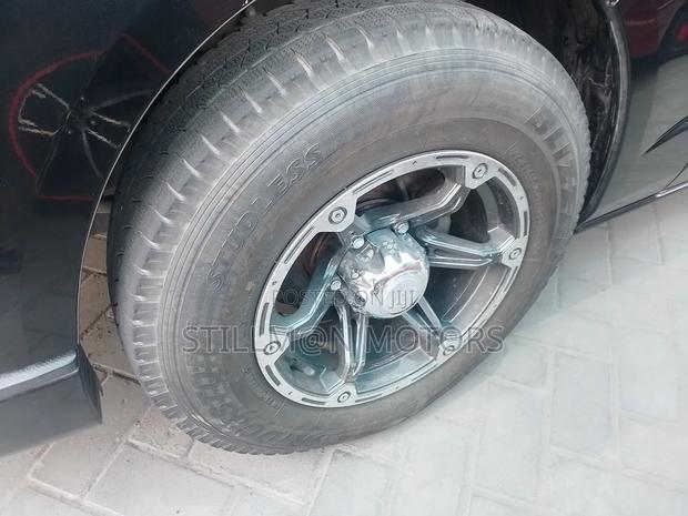Toyota HiAce 2019 Black - thumbnail 5