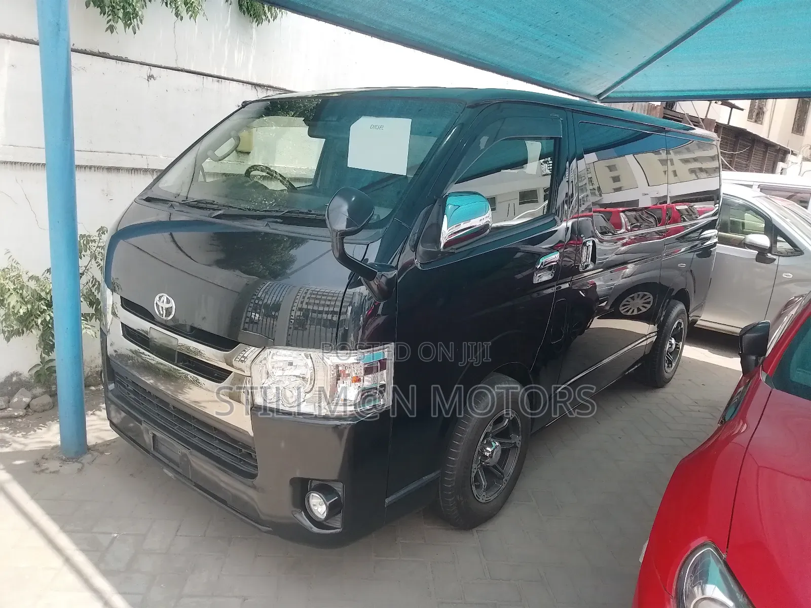 Toyota HiAce 2019 Black