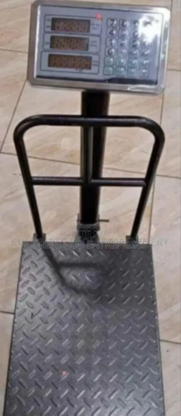 Digital Platform Weighing Scale * - main view