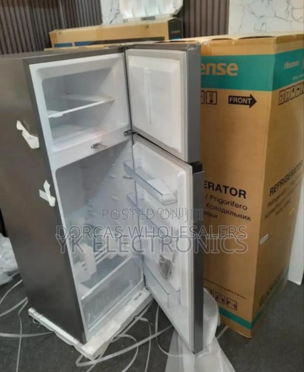 Colour Grey New. Hisense 121l Fridge - main view
