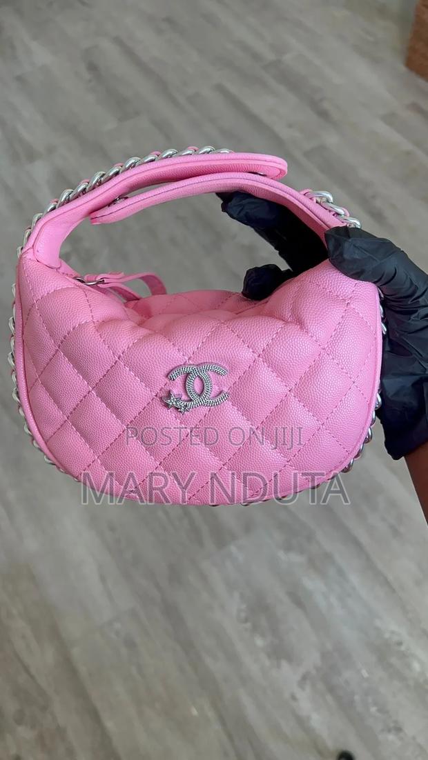 Mini Chanel - thumbnail 2