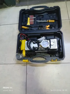 Portable Double Cylinder Car Air Compressor and Tire Repair Kit. √