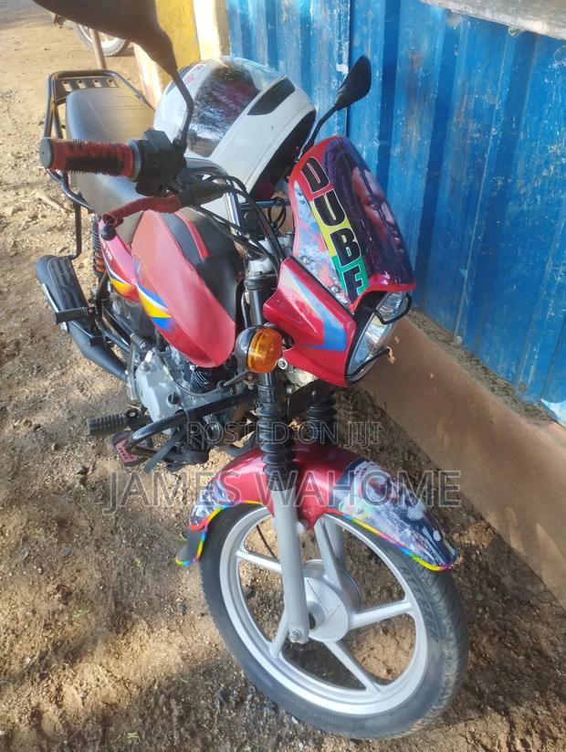 Bajaj Boxer 125 2025 Red - thumbnail 3